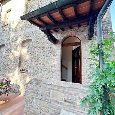 סן ג'ימיניאנו Casale Di Valle Mora מראה חיצוני תמונה